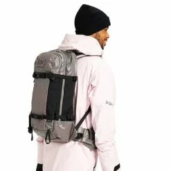 Sacs à Dos Ski BURTON AK DSPTCHR PACK 25L SHARKSKIN 23 Gris / Noir -Raquettes neige Soldes 9 97536 ak dsptchr pack 25l sharkskin 22797100 020 05